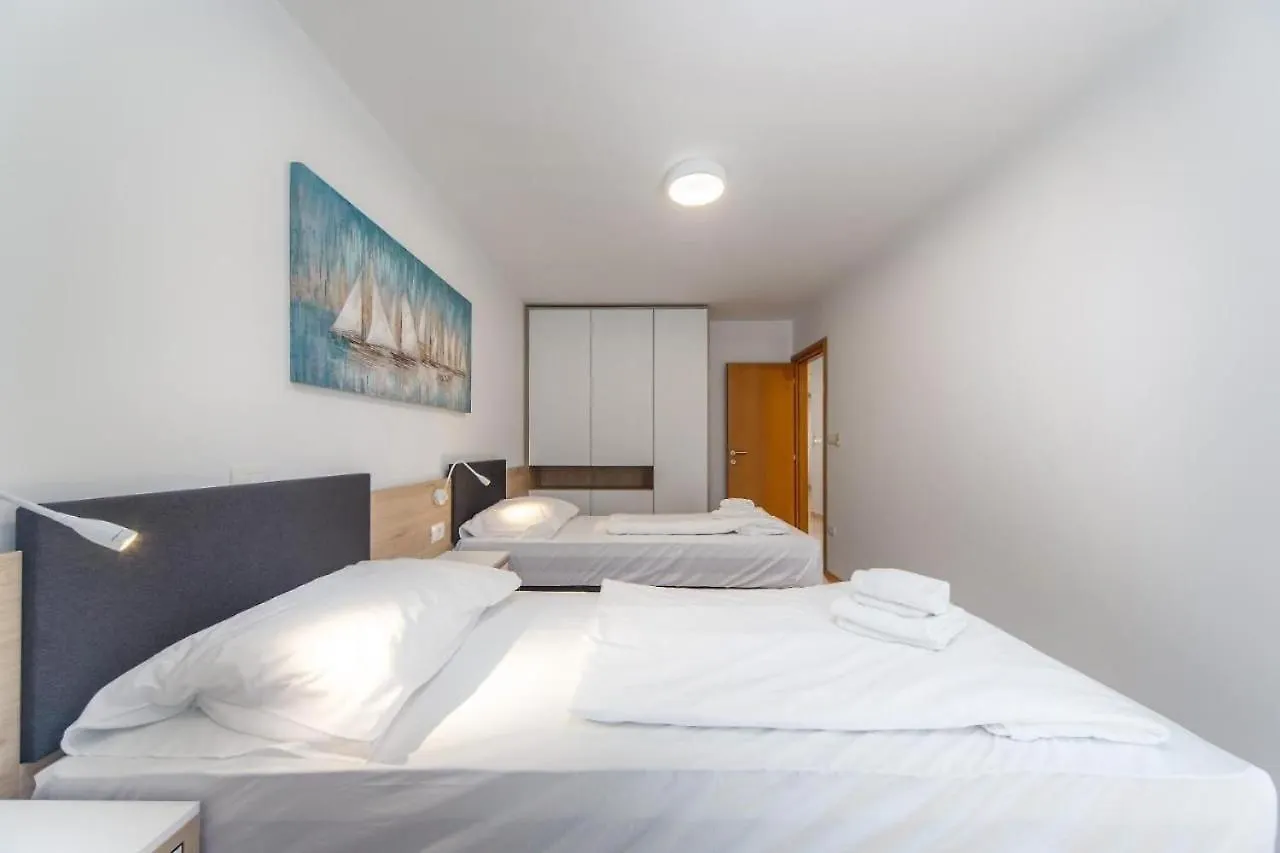 Garden Sunset Suite Apartment Umag